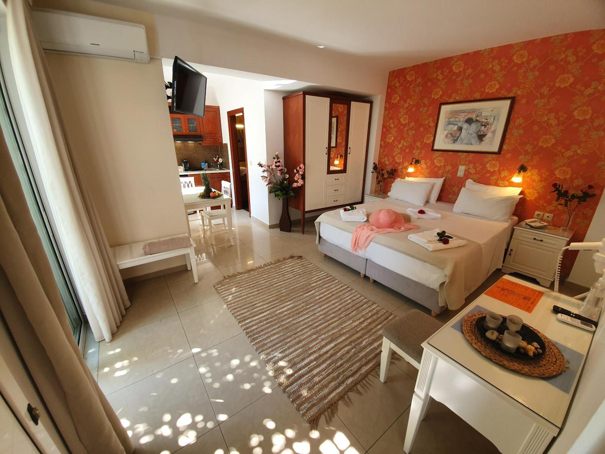 Dionyssos Village Hotel de apartamente *